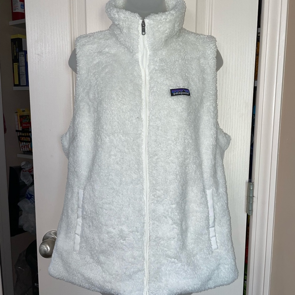 Patagonia White Fleece Vest
